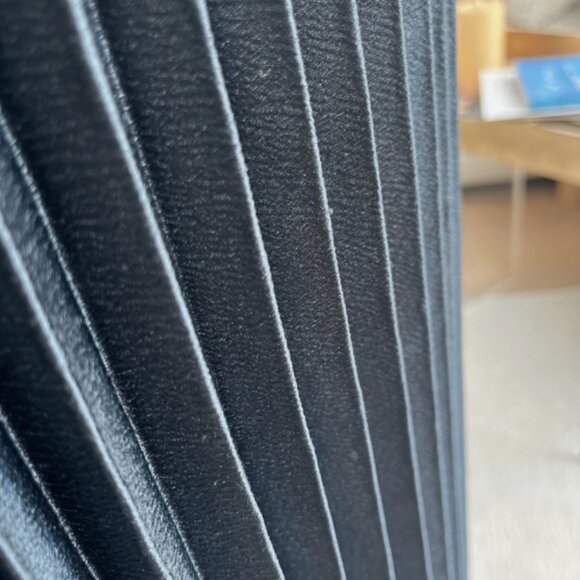 ZARA Accordion Pleated Midi Skirt in Midnight Blue Size XS CLASSIC NEUTRAL - Picture 7 of 8